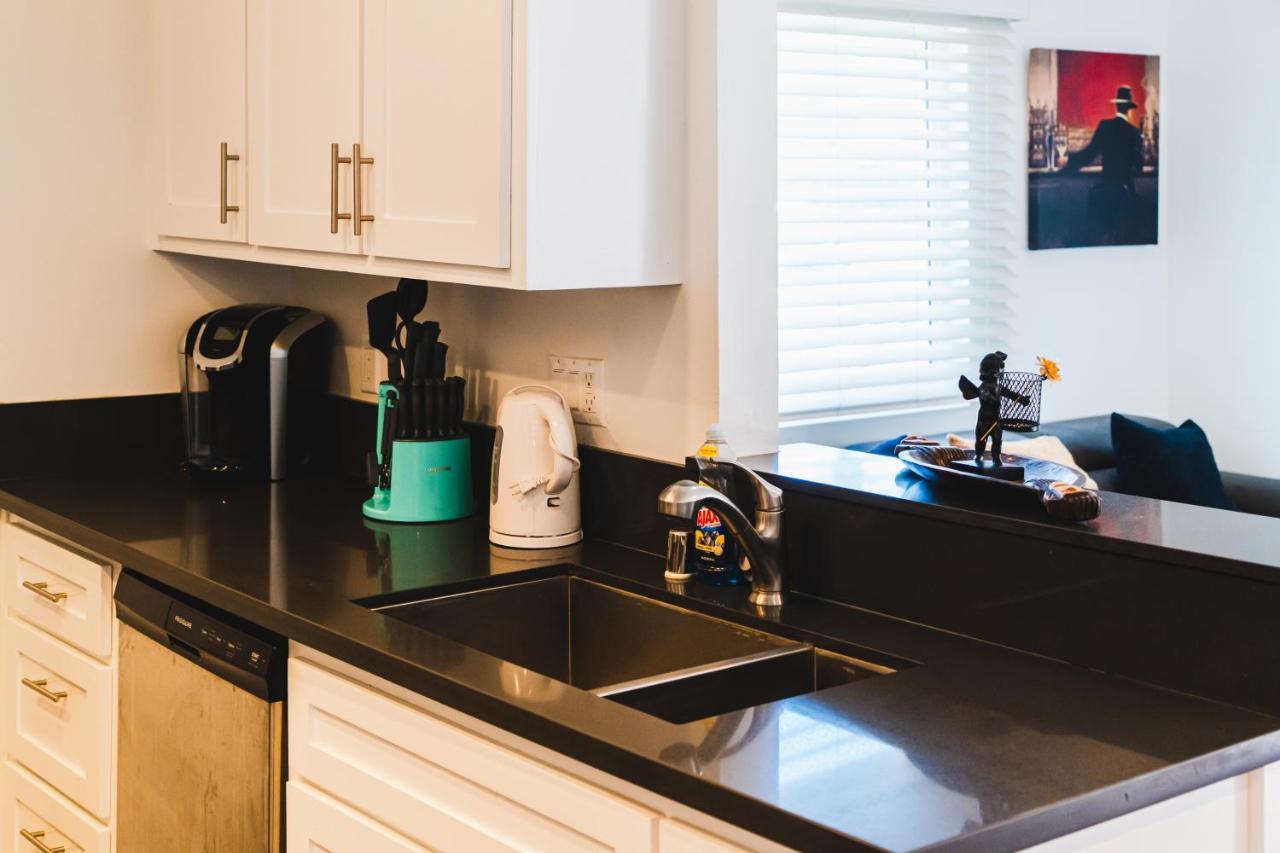 Modern Remodeled 1-Bedroom Close To Hollywood Walk Of Fame With Parking Los Angeles Exterior photo