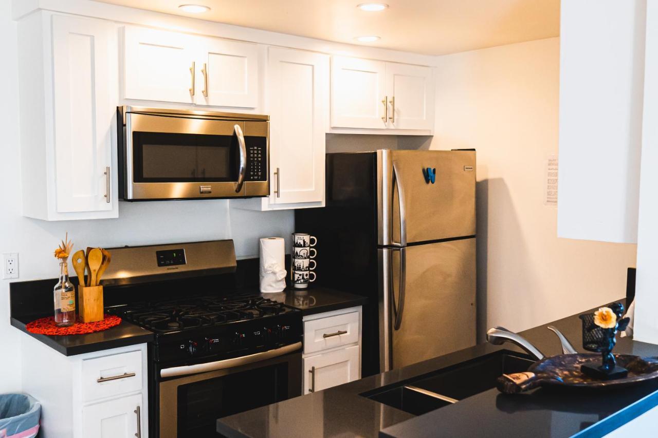 Modern Remodeled 1-Bedroom Close To Hollywood Walk Of Fame With Parking Los Angeles Exterior photo